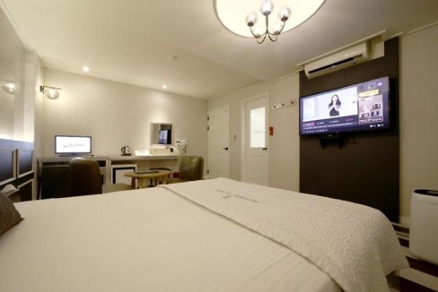 Gyeongsan Swimpyo Motel Room photo